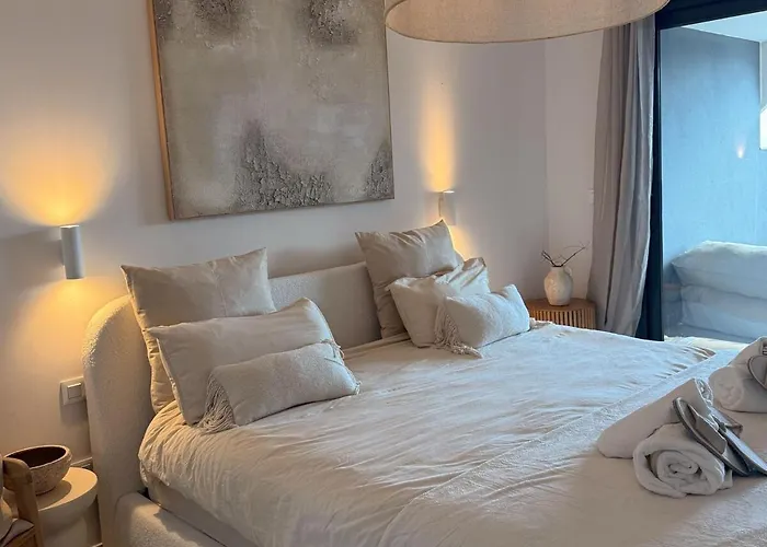 Apartment Oasis 325 - 2 Bedroom With Frontal Sea And Mountain View